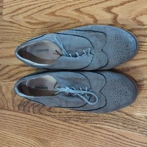 Women's Sonoma oxfords size 8.5